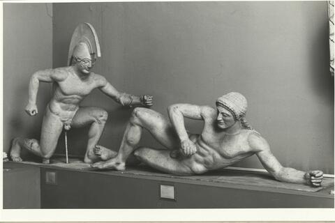 calco di scultura Sculture del frontone occidentale del tempio di Atena Aphaia ad Egina 168 photo