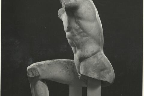 calco di scultura c.d. Auriga dell'Esquilino 206 photo