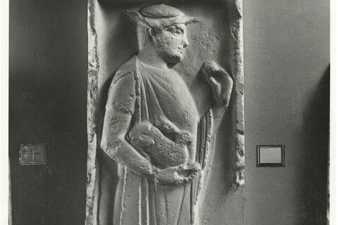 calco di scultura Stele funeraria 225 photo
