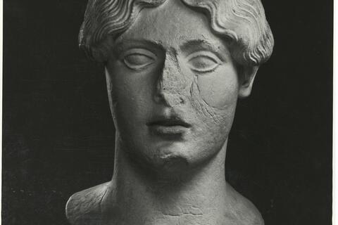 calco di scultura Testa femminile "tipo Terme-Budapest" 243 photo