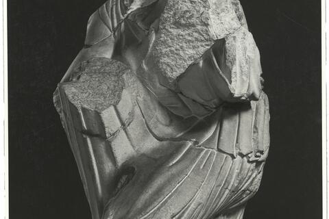 calco di scultura Decorazione scultorea del frontone est del tempio di Zeus a Olimpia 253 photo