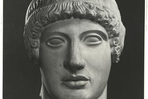 calco di scultura Decorazione scultorea del frontone ovest del tempio di Zeus a Olimpia 258 photo