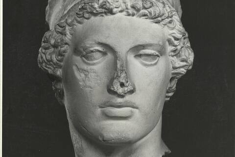 calco di scultura Testa di Perseo 270 photo