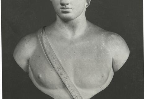 calco di scultura Busto del c.d.“Münchner Knabensieger" 330 photo