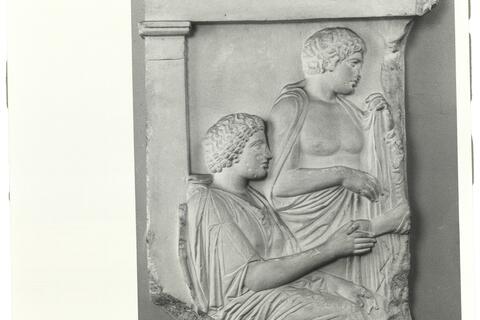 calco di scultura Frammento di stele funeraria: scena di saluto 378 photo