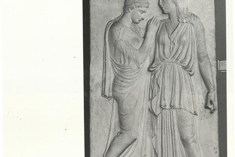 calco di scultura Stele funeraria di Krito e Timarista 381 photo