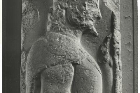 calco di scultura Frammento di stele funeraria con oplita 386 photo