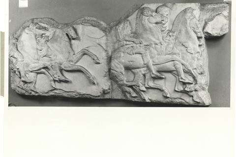 calco di scultura Cavalieri, fregio del lato Sud 517 photo