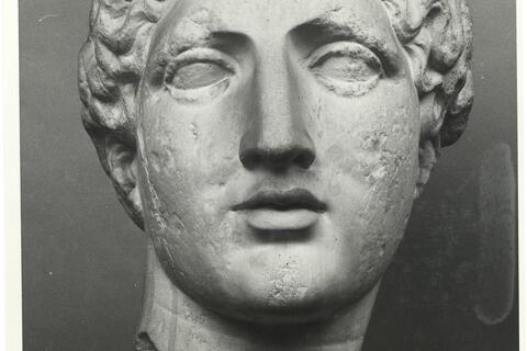calco di scultura Testa femminile Laborde, dal Frontone Est del Partenone 541 photo