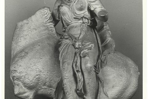 calco di scultura Fanciulla a cavallo (Aura?). Acroterio laterale (sud)
del frontone occidentale del Tempio di Asclepio a Epidauro 641 photo