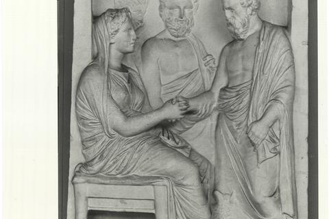 calco di scultura Stele funeraria di Korallion 699 photo