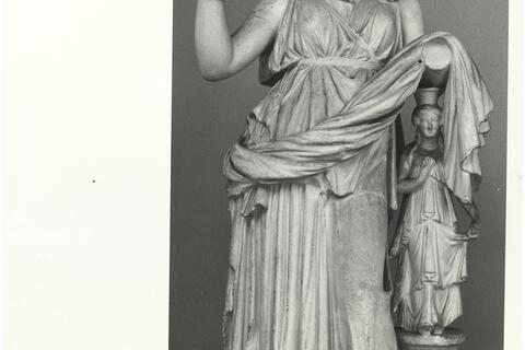 calco di scultura Statua di Artemide, da Larnaka 751 photo