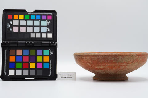 patera con piedistallo 00213 photo