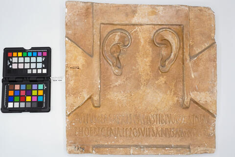 calco bassorilievo 00264 photo