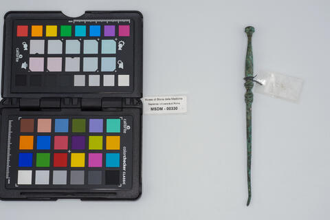 uncino chirurgico 00330 photo