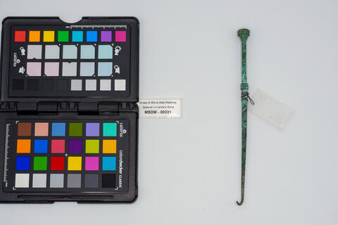 uncino chirurgico 00331 photo