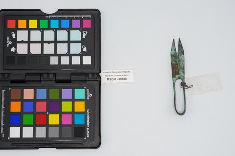 forbice a molla 00360 photo