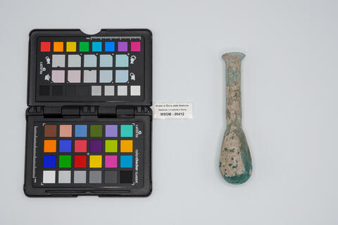 unguetario lacrimatoio 00412 photo