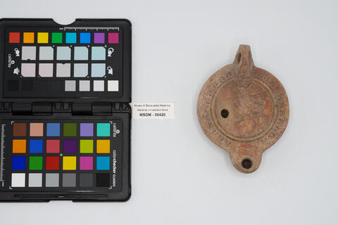 lucerna romana 00420 photo