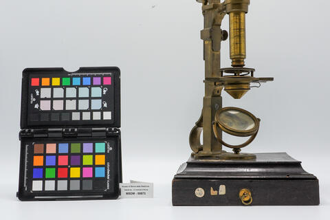 microscopio 00673 photo