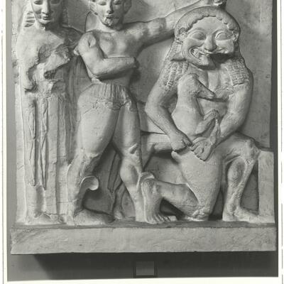 calco di scultura Metopa del c.d. Tempio C di Selinunte 128 photo