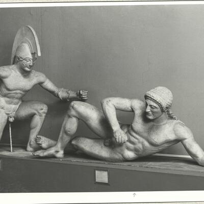 calco di scultura Sculture del frontone occidentale del tempio di Atena Aphaia ad Egina 167 photo