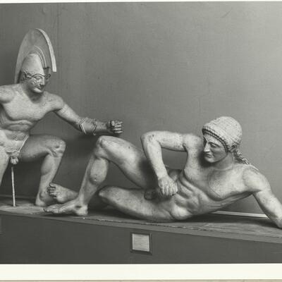 calco di scultura Sculture del frontone occidentale del tempio di Atena Aphaia ad Egina 168 photo