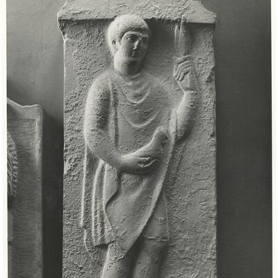 calco di scultura Stele funeraria di Vekedamos 227 photo