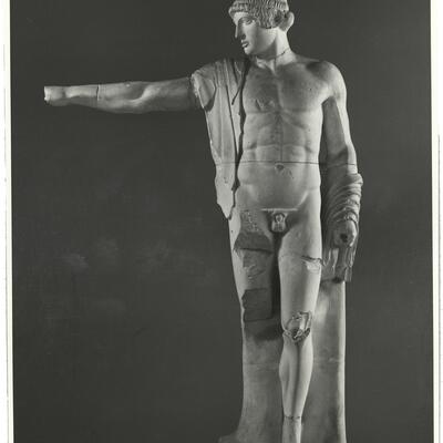 calco di scultura Decorazione scultorea del frontone ovest del tempio di Zeus a Olimpia 260 photo