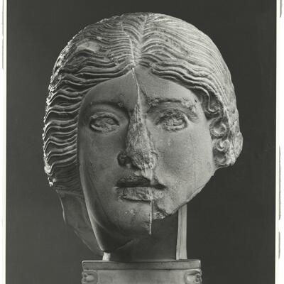 calco di scultura Decorazione scultorea del frontone ovest del tempio di Zeus a Olimpia 263 photo