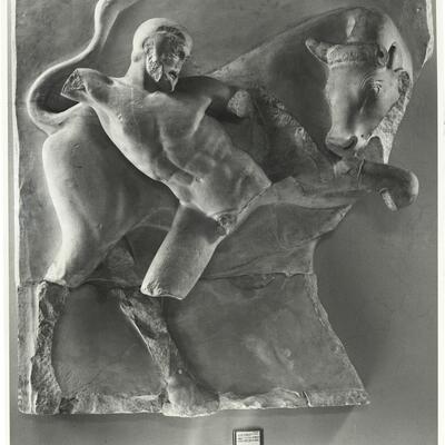 calco di scultura Decorazione scultorea del frontone est del tempio di Zeus a Olimpia 267 photo