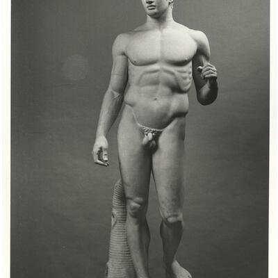 calco di scultura Statua del Doriforo 309 photo