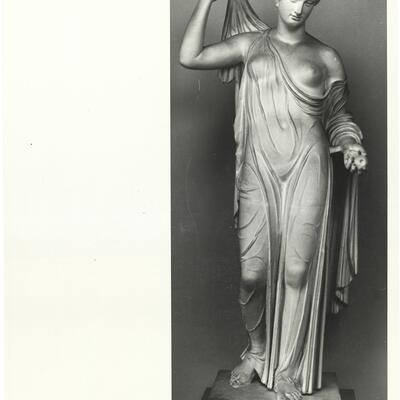 calco di scultura Statua di Afrodite del Frejus 339 photo