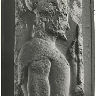 calco di scultura Frammento di stele funeraria con oplita 386 photo