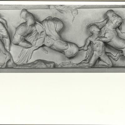 calco di scultura Fregio dell'Ephaisteion: Centauromachia 400 photo