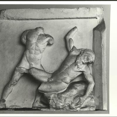 calco di scultura Metopa del lato Nord dell'Ephaisteion: Teseo e Skiron 402 photo