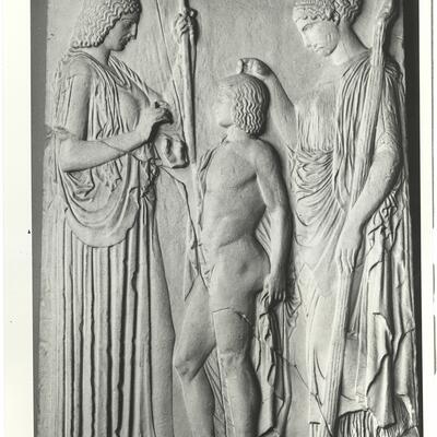 calco di scultura Rilievo con Demetra, Kore e Trittolemo 461 photo