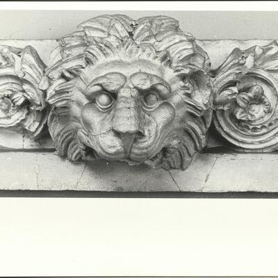 calco di scultura Cimasa con testa leonina dalla tholos (Thymele) di Epidauro 651 photo