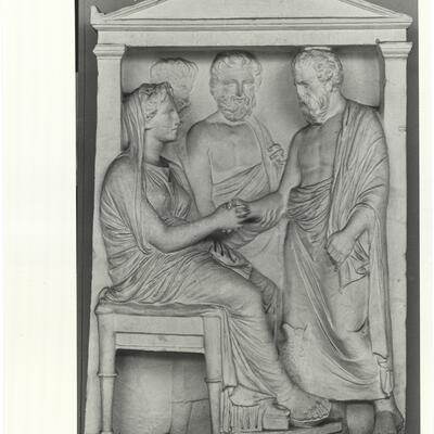 calco di scultura Stele funeraria di Korallion 699 photo