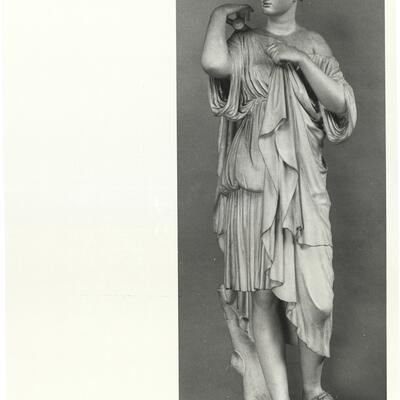 calco di scultura Statua femminile drappeggiata, c.d. Artemide di Gabii 735 photo