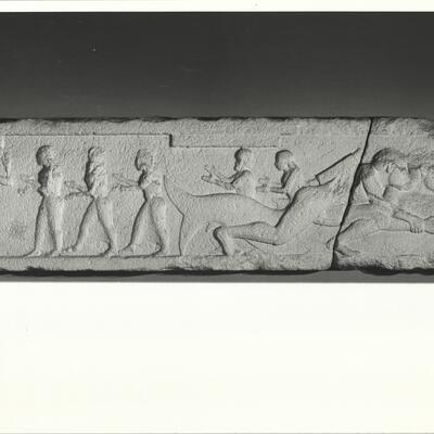 calco di scultura Fregio sull'architrave del tempio di Atena ad Assòs 97 photo