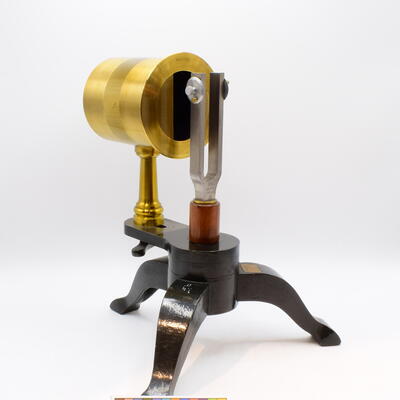 Diapason con risonatore AC_0022 photo