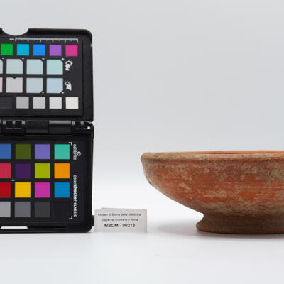 patera con piedistallo 00213 photo