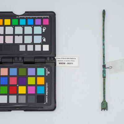 strumento a grosso chiodo 00311 photo