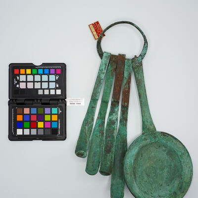 quattro strigili | piatto uniti da anello 00408 photo