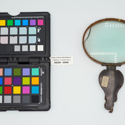 lente biconcava 00638 photo