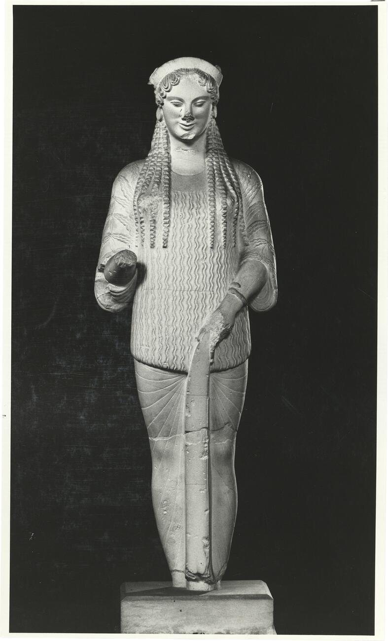 calco di scultura Kore 136 photo