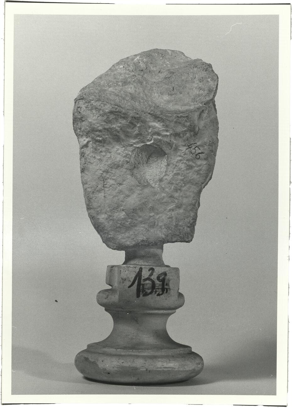 calco di scultura Testa femminile 139 photo