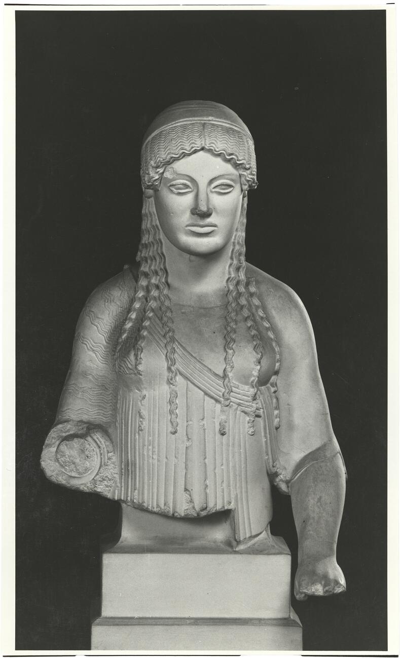 calco di scultura Kore di Euthidikos 146 photo