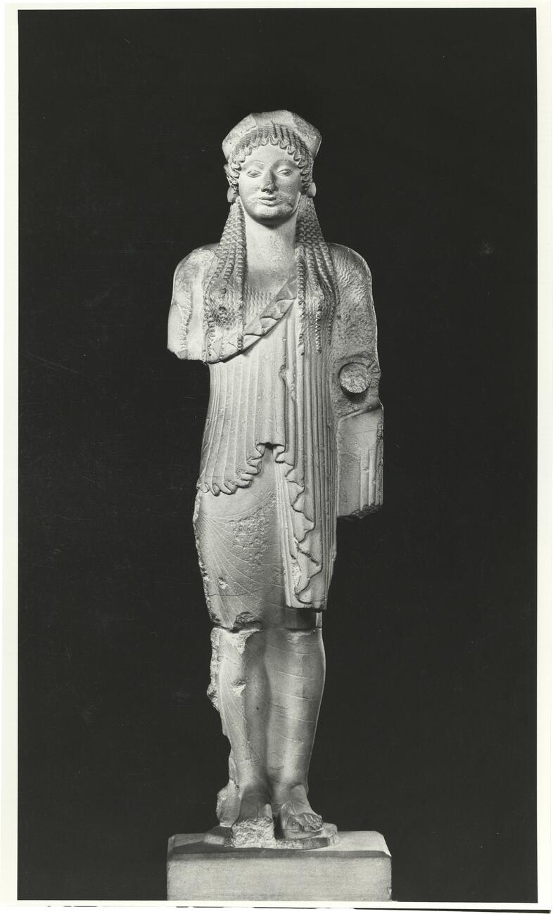 calco di scultura Kore 147 photo